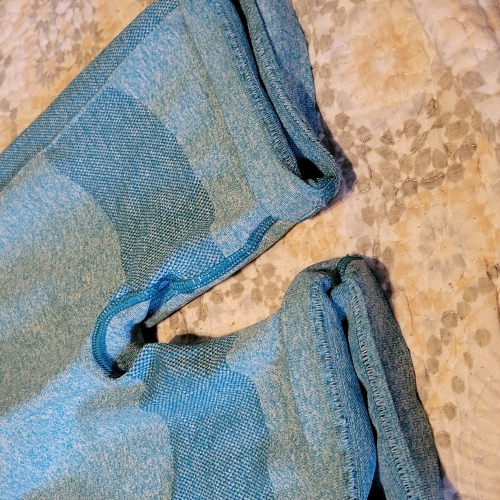 Gymshark Flex Bike Shorts - Picture 3 of 4